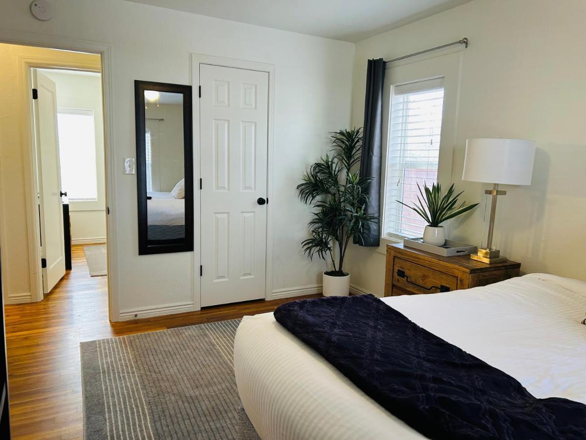 Hébergement de vacances Sweet Idahome, Feels Like With The Decor Wish Could Afford King Bed In Master, Fully Fenced Dog Friendly Yard, A Few Blocks From Bsu And Downtown Boise, Your Perfect Stay!