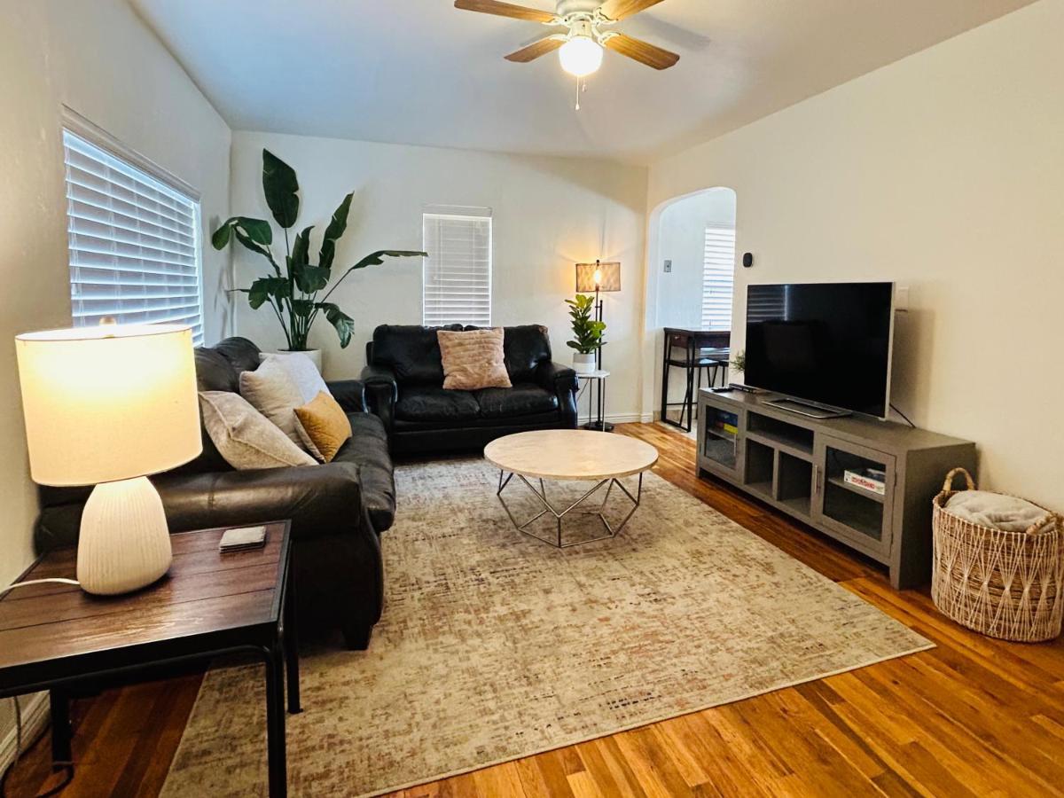 Sweet Idahome, Feels Like With The Decor Wish Could Afford King Bed In Master, Fully Fenced Dog Friendly Yard, A Few Blocks From Bsu And Downtown Boise, Your Perfect Stay! Hébergement de vacances Boise